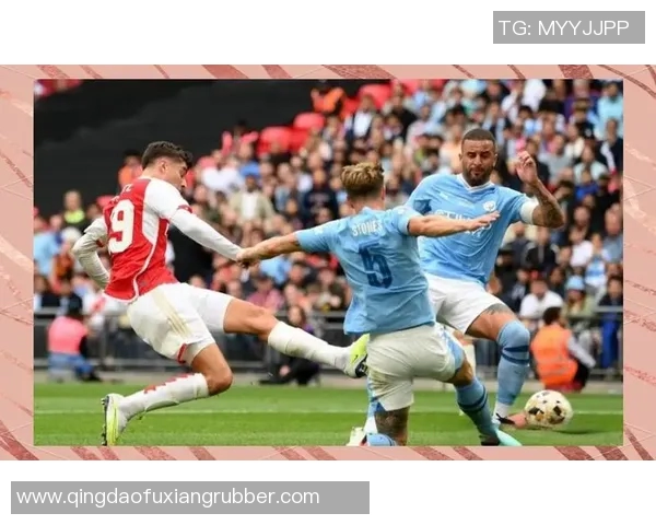 阿森纳与曼城实力对比谁更强大解析及历史交锋回顾